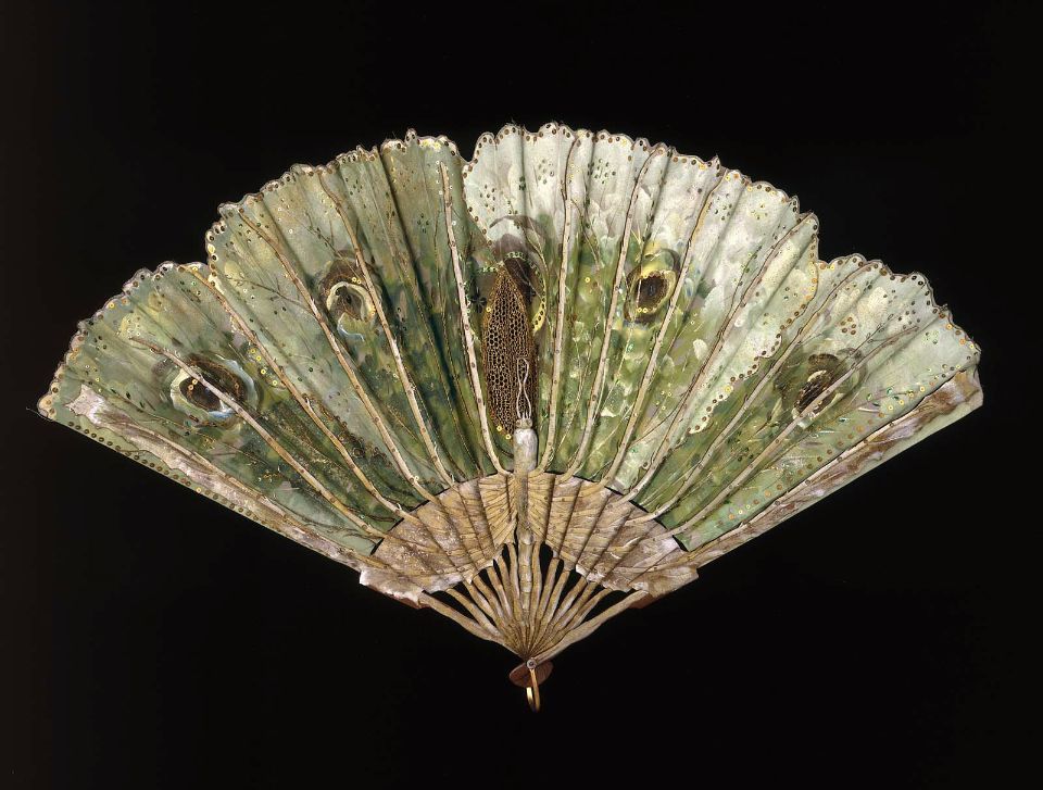Luna moth fan (1889)
de George KeiswetterMuseum of Fine Arts, Boston vía Google Arts and culture