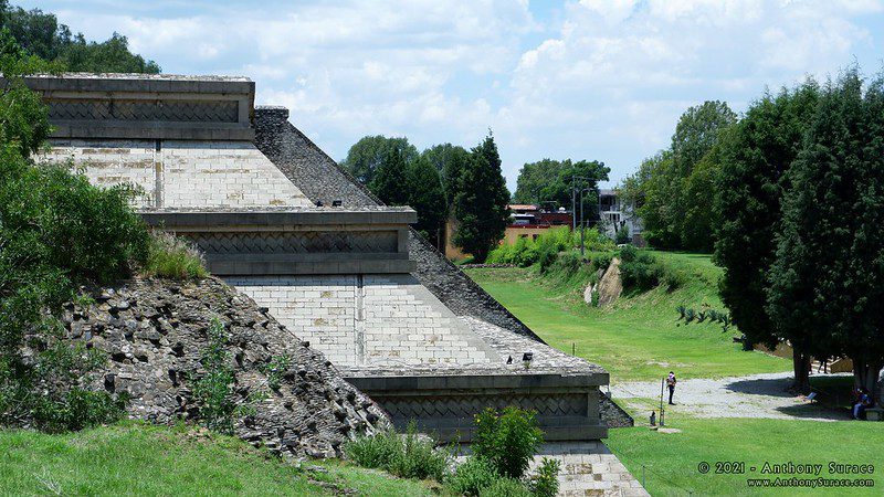 Zona arqueológica en Cholula. Imagen de Anthony Surace vía Flickr